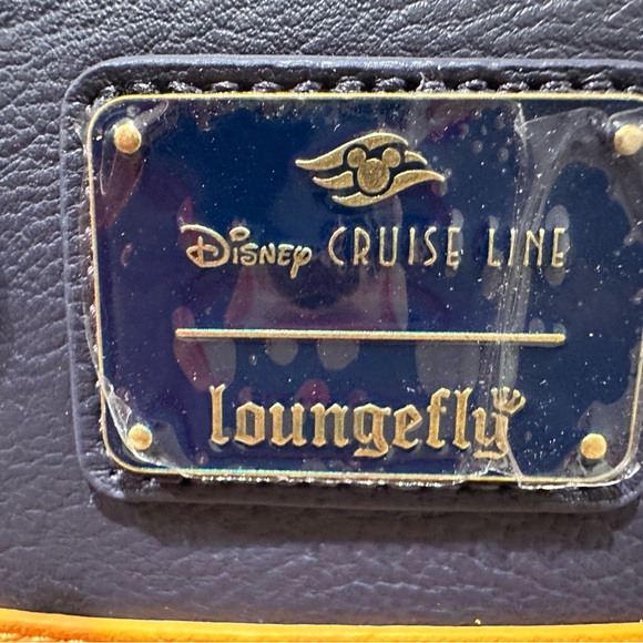 NWT Disney Cruise Line Cruise Ship Loungefly Crossbody Rare! - Picture 4 of 7